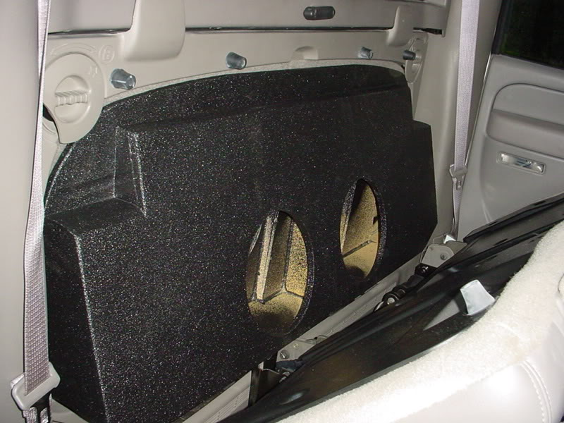 Load image into Gallery viewer, 2002 UP AVALANCHE BEHIND SEAT NON-MIDGATE 2x10