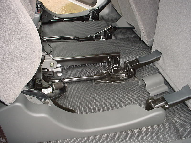 Load image into Gallery viewer, 2001-2007 Chevy Crew Cab HD Downfire Sub Box 2X10 Poly