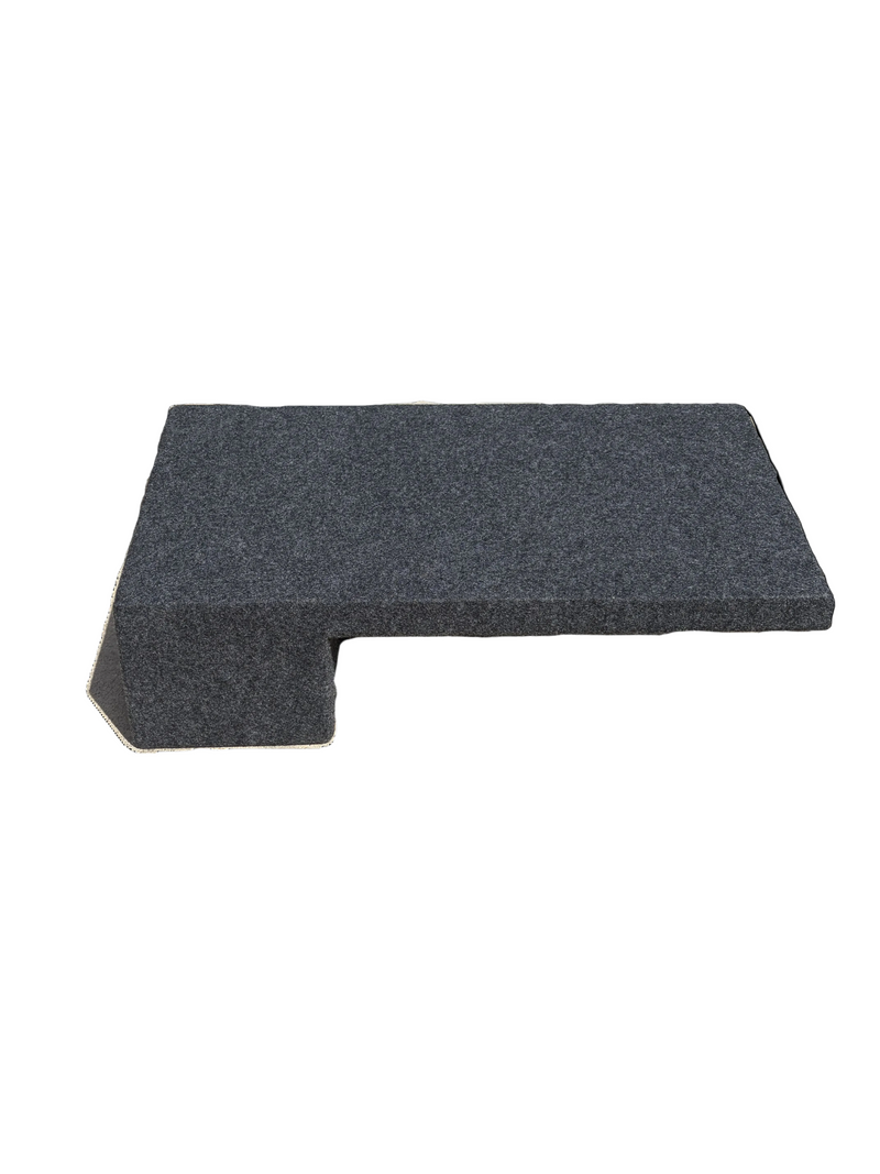 Load image into Gallery viewer, 88-89 GM EXTENDED CAB FRONT FIRE 1X10 CARPETED