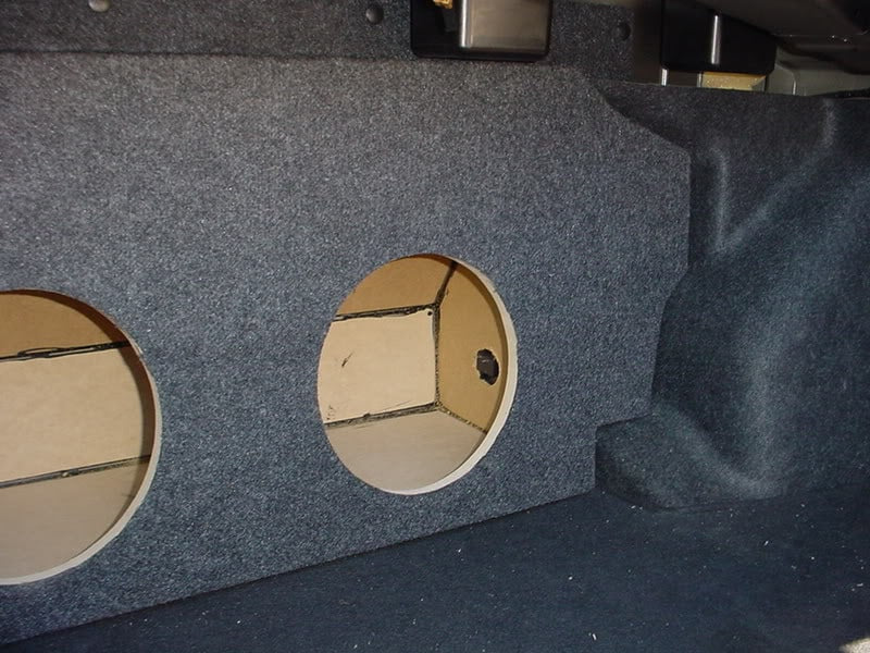 Load image into Gallery viewer, 2003-2006 2x10"- Infiniti G35 Sedan Custom Carpeted Sub Box